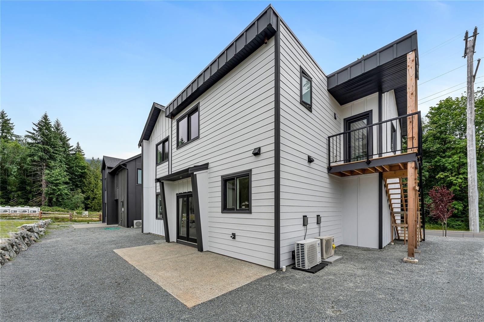 219 Cowichan Lake Rd, Lake Cowichan, BC