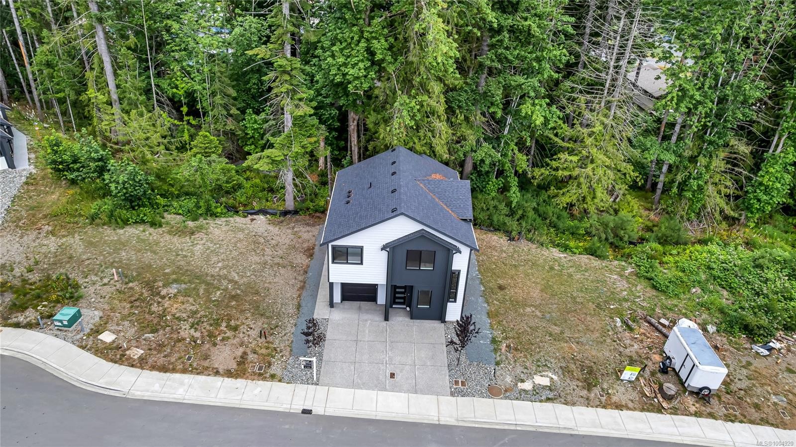 219 Cowichan Lake Rd, Lake Cowichan, BC