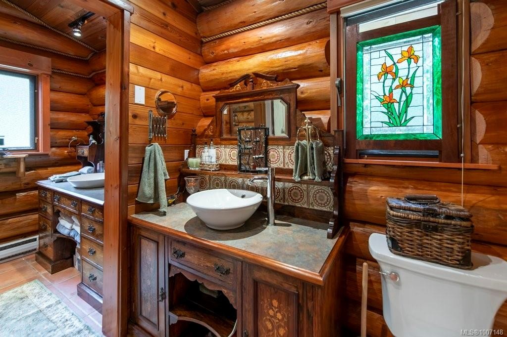 3272 Roper Rd, Nanaimo, BC