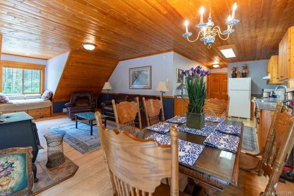 3272 Roper Rd, Nanaimo, BC