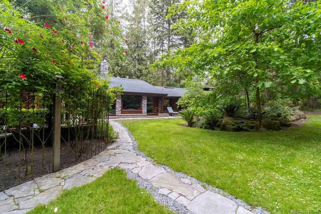 3272 Roper Rd, Nanaimo, BC