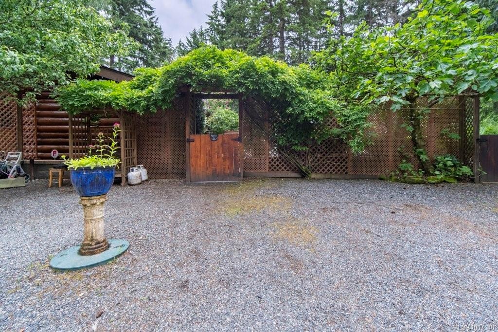 3272 Roper Rd, Nanaimo, BC