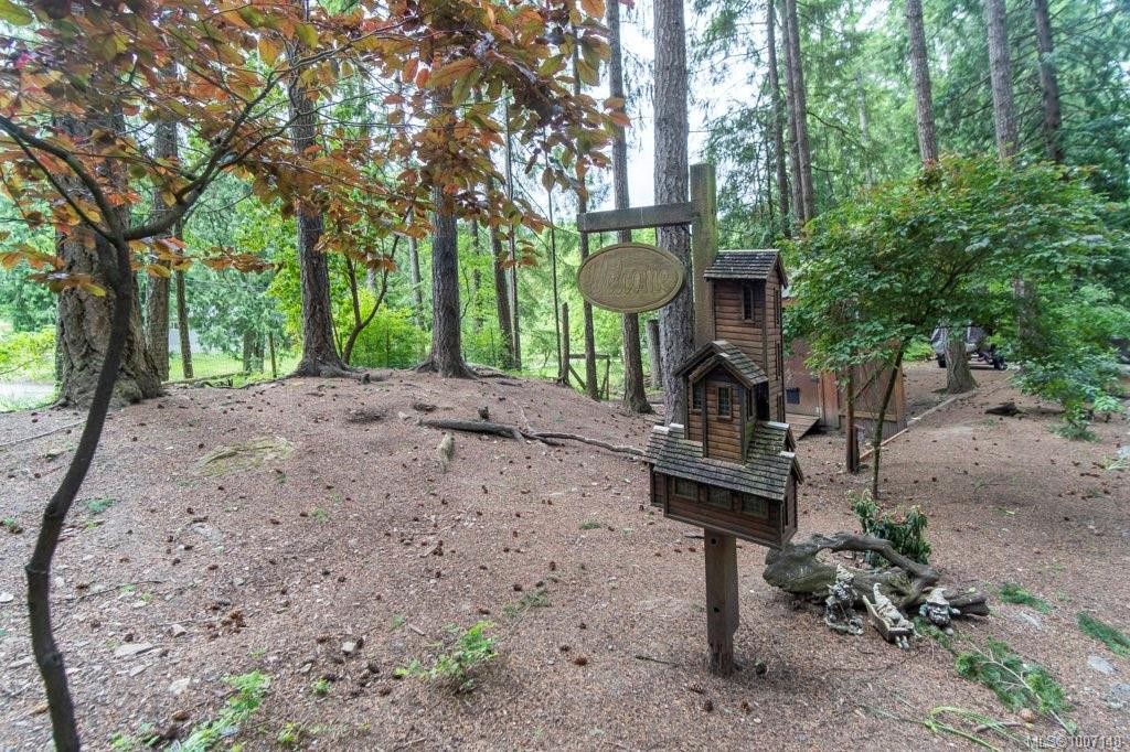 3272 Roper Rd, Nanaimo, BC