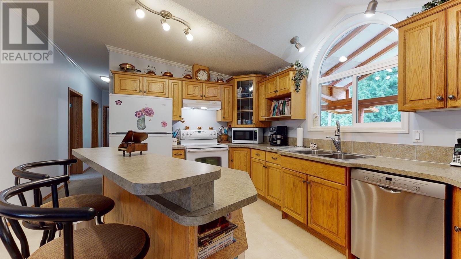 2681 Trans Canada Hwy., Sorrento, BC