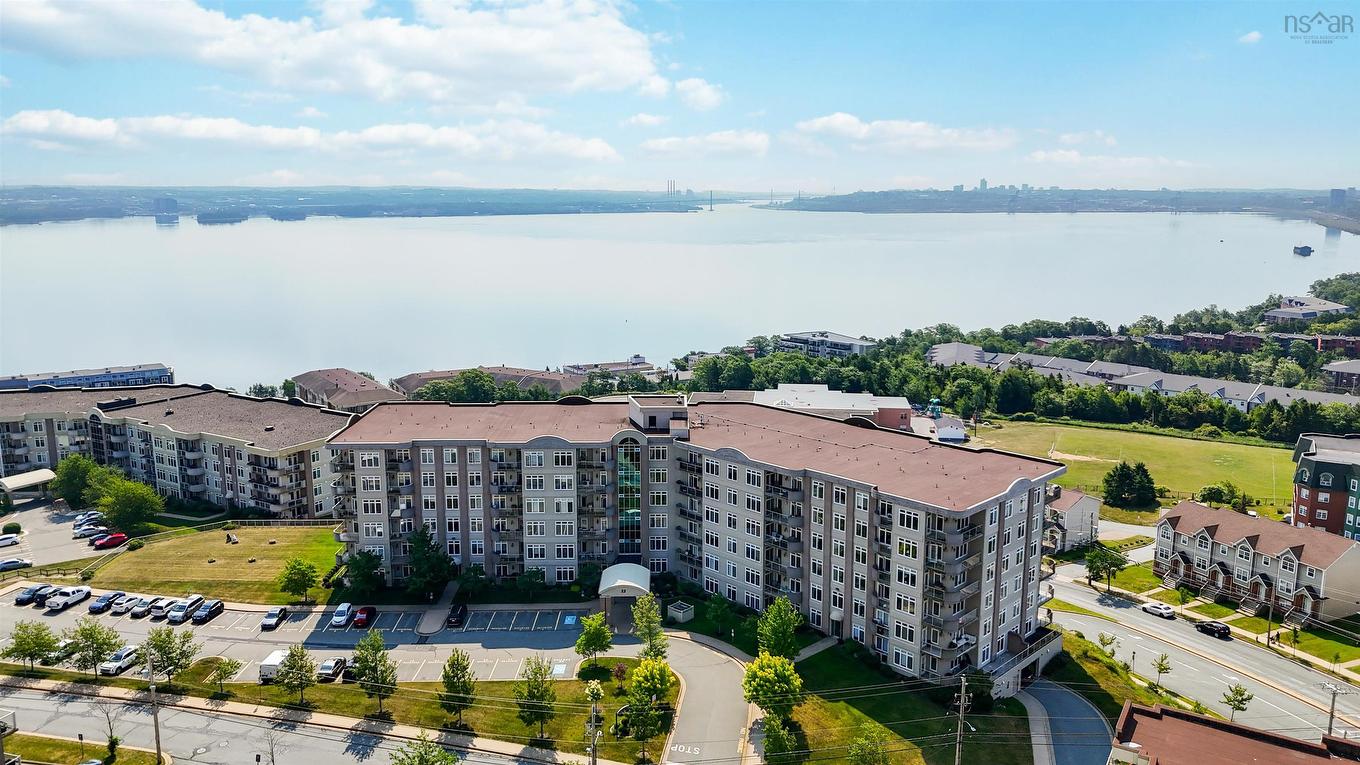 110 53 Bedros Lane, Halifax, NS