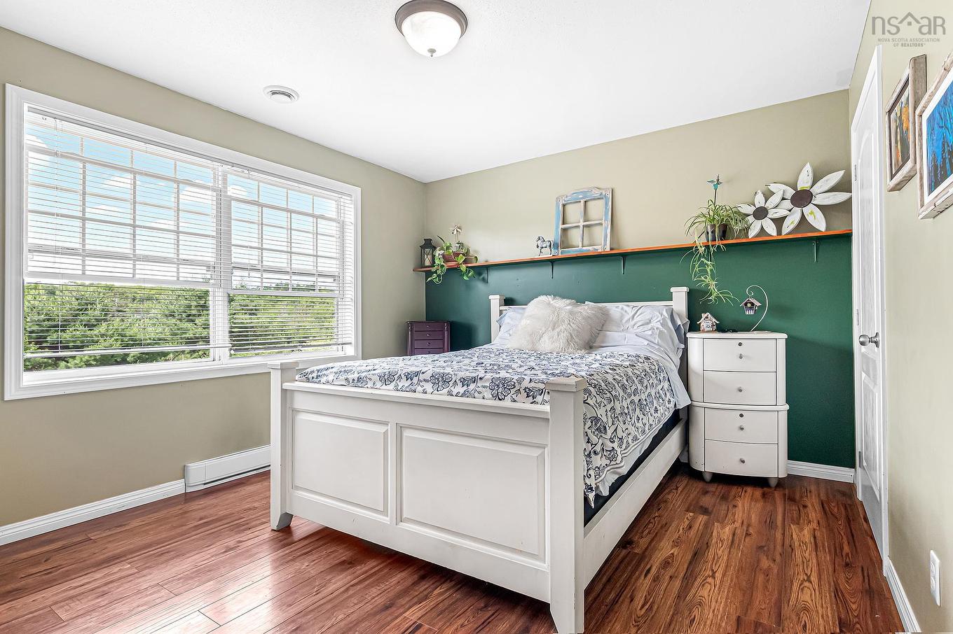 579 Highway 1, Mount Uniacke, NS