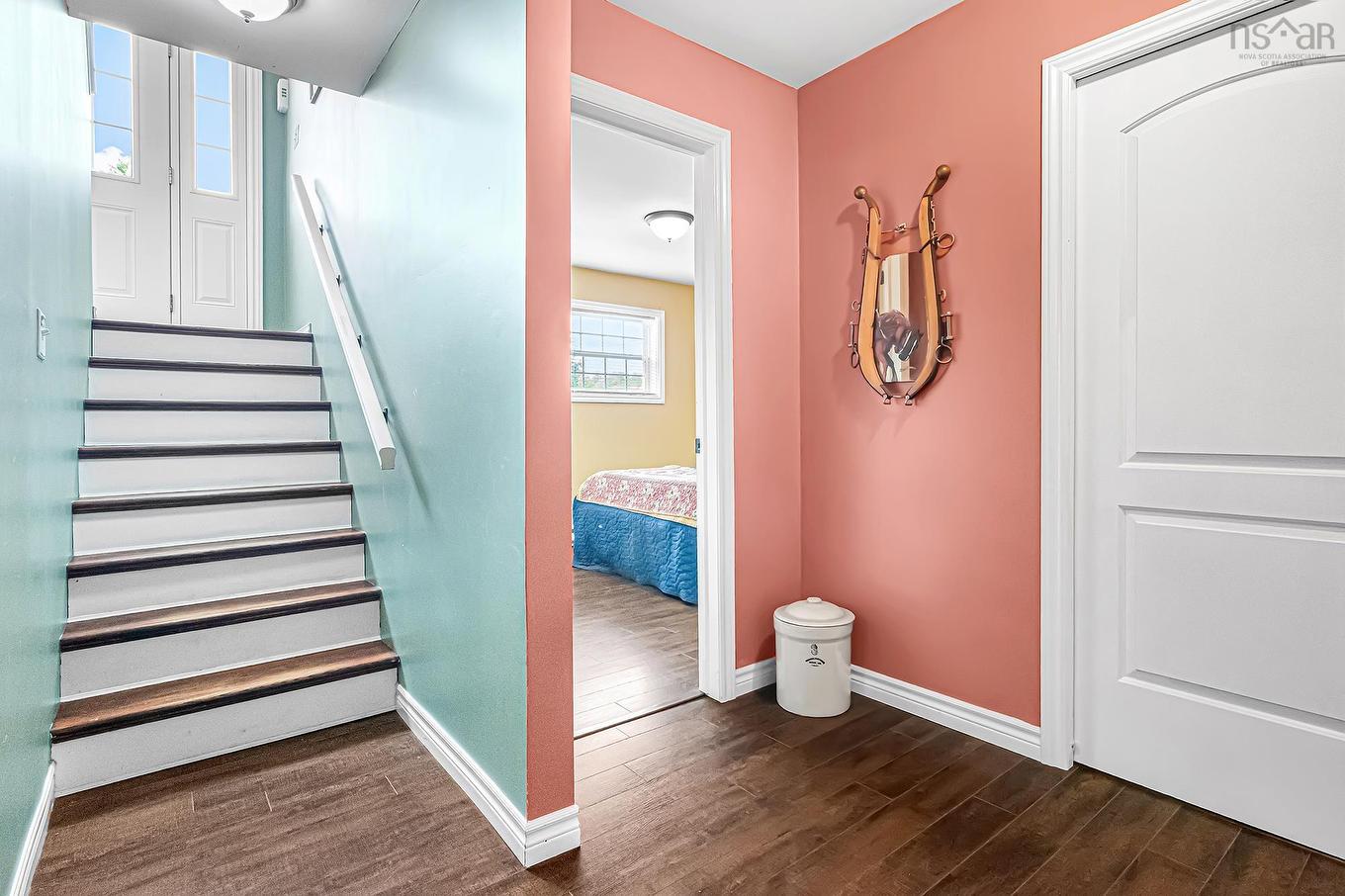 579 Highway 1, Mount Uniacke, NS