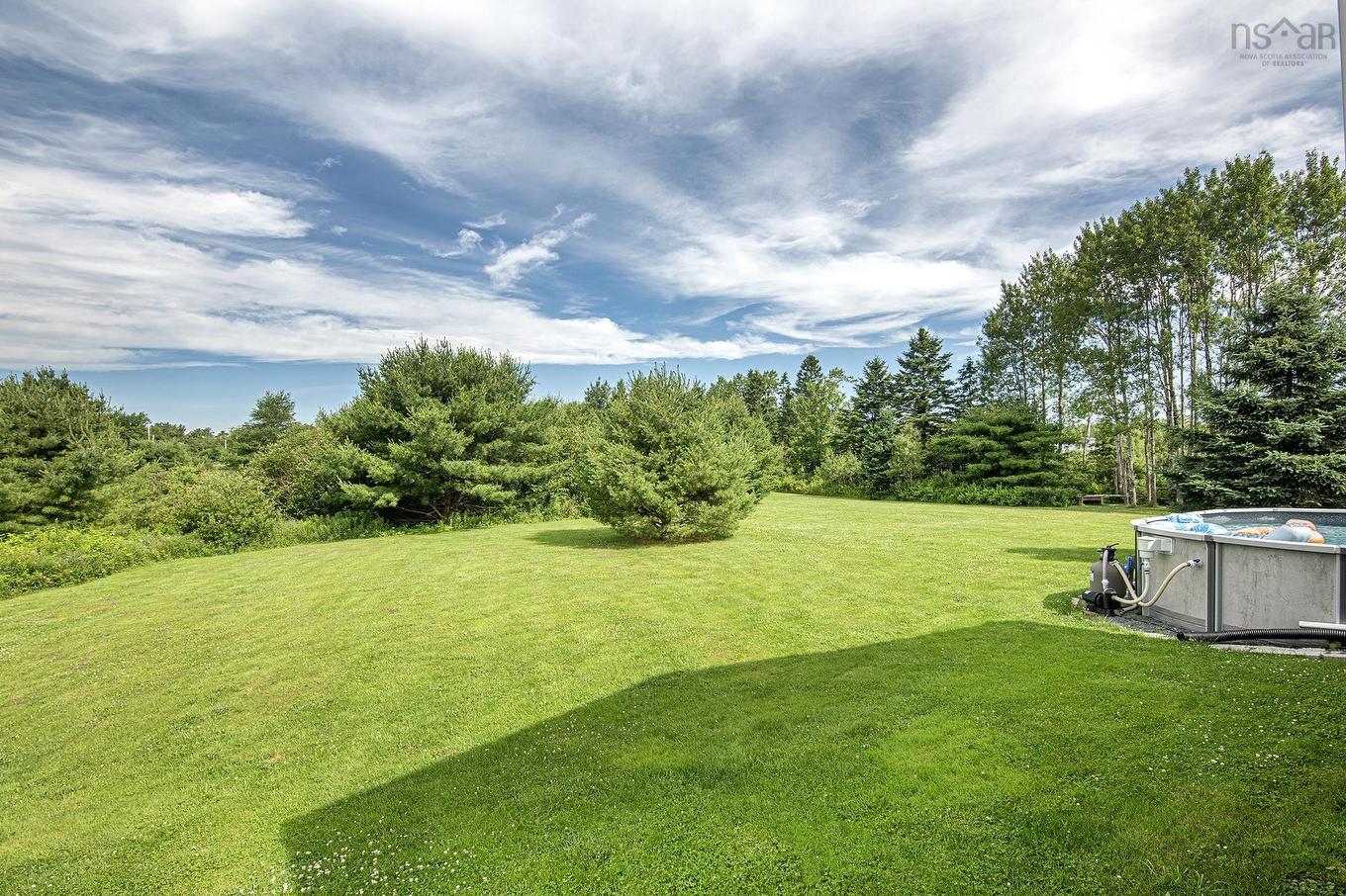 579 Highway 1, Mount Uniacke, NS