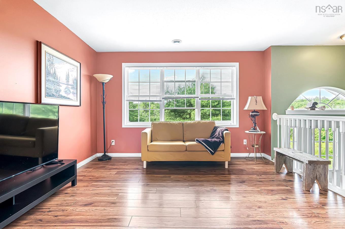 579 Highway 1, Mount Uniacke, NS