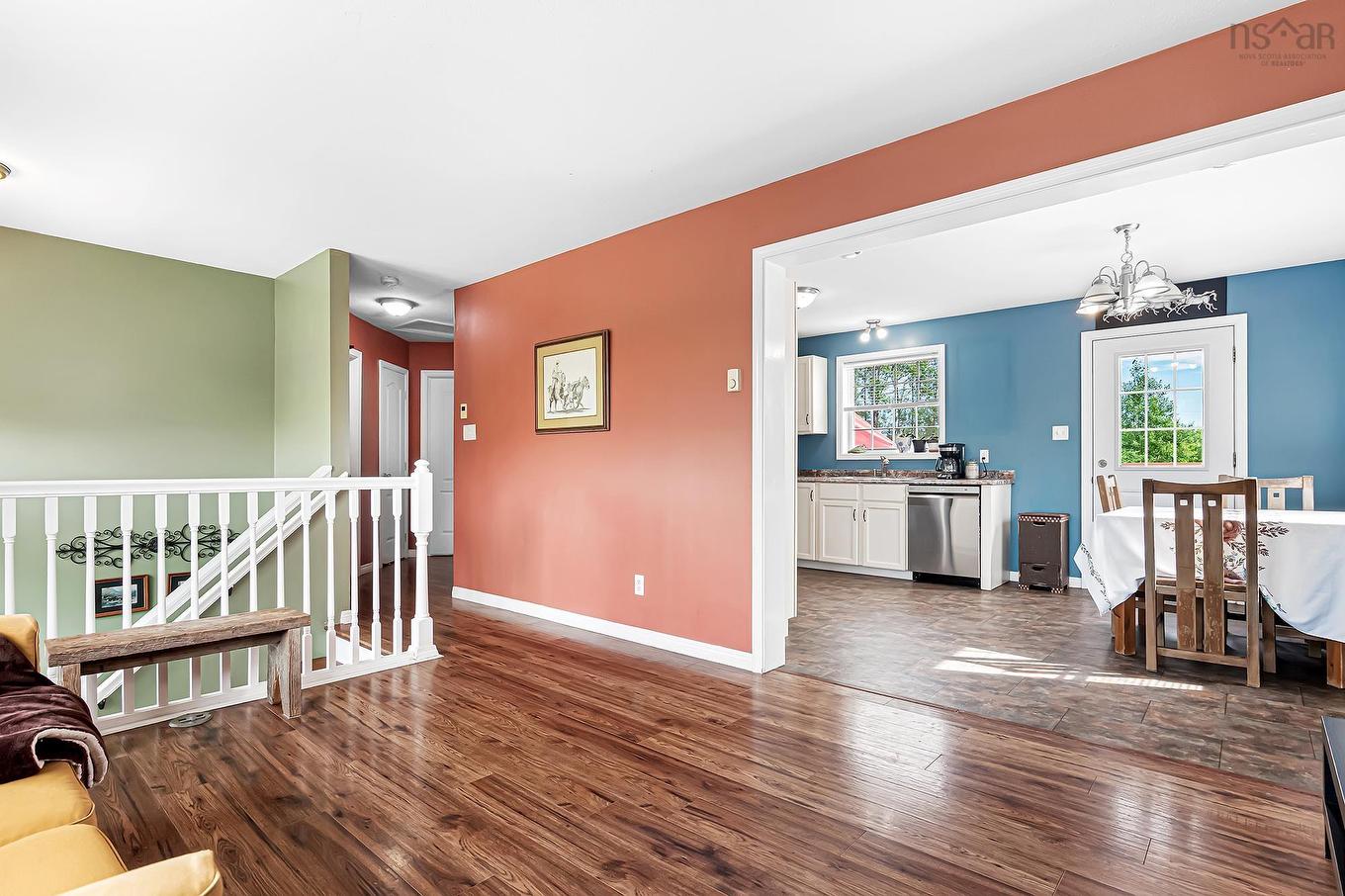 579 Highway 1, Mount Uniacke, NS