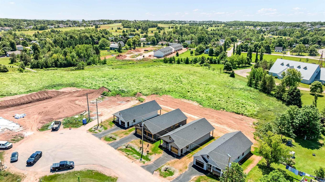 28 Reddin Heights, Stratford, PE