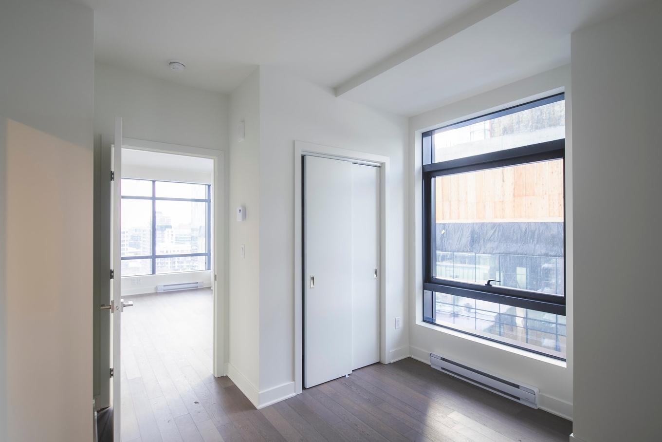 Primary bedroom - 1810-628 Rue St-Jacques, Montréal (Ville-Marie), QC - Indoor Photo Showing Other Room