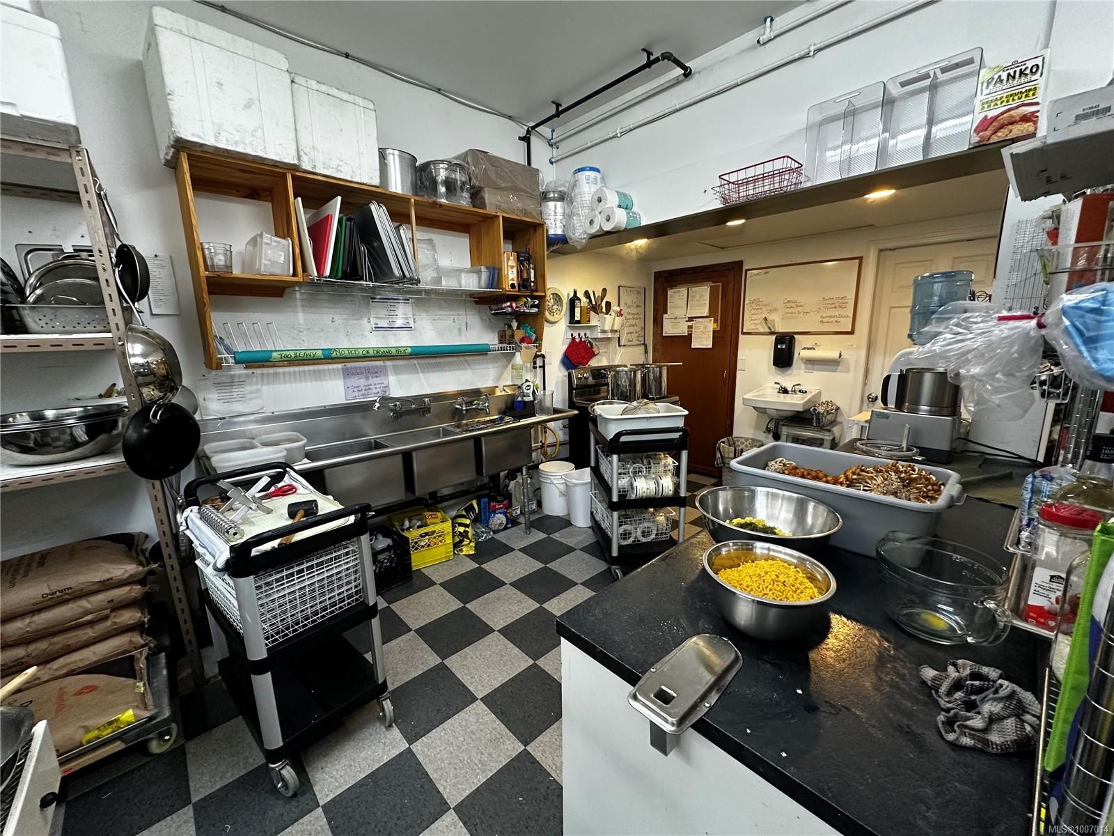 C-2384 Rosewall Cres, Courtenay, BC