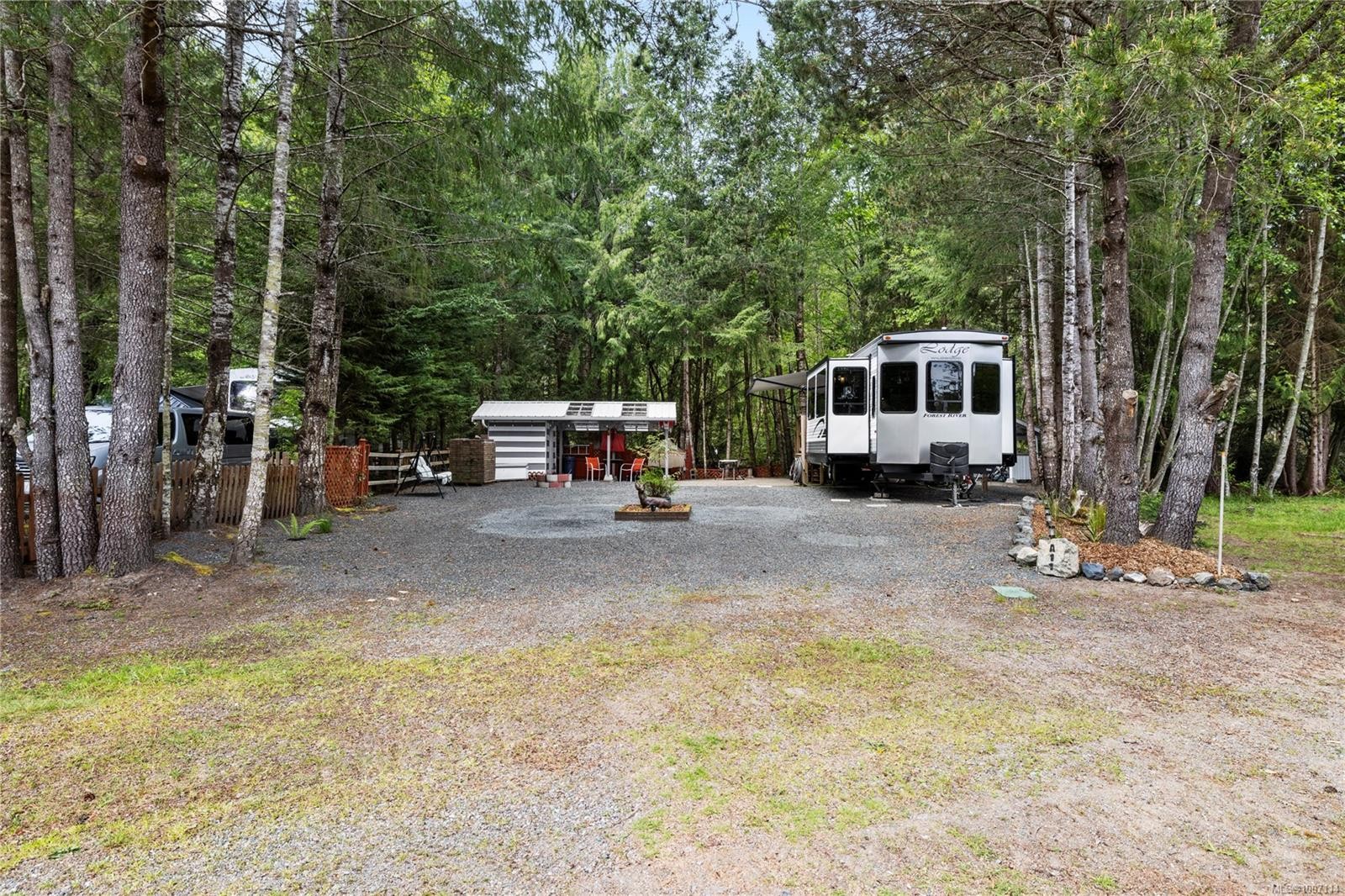 A11-2650 Turnbull Rd, Qualicum Beach, BC