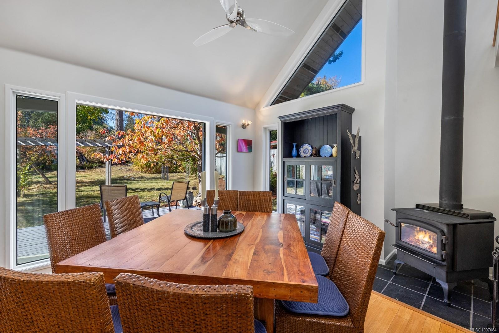 1901 East Rd, Denman Island, BC