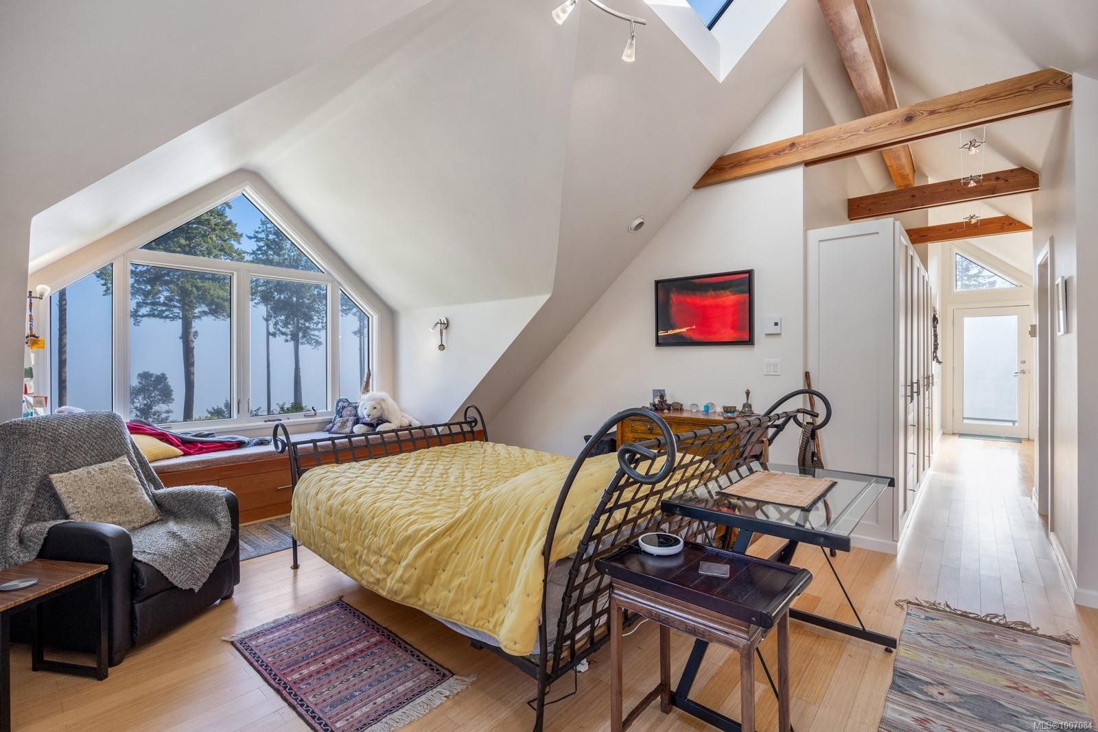 1901 East Rd, Denman Island, BC