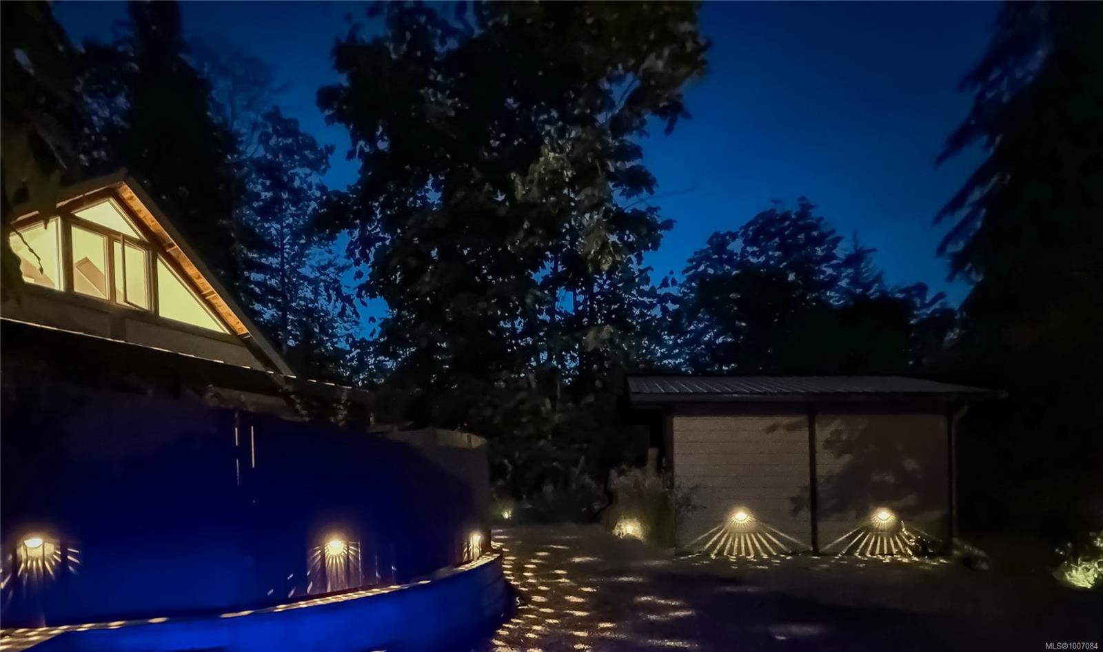 1901 East Rd, Denman Island, BC