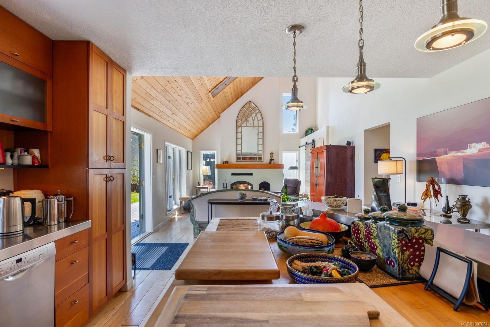 1901 East Rd, Denman Island, BC