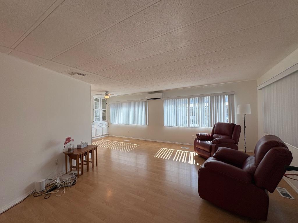 201-3105 South Main Street, Penticton, BC