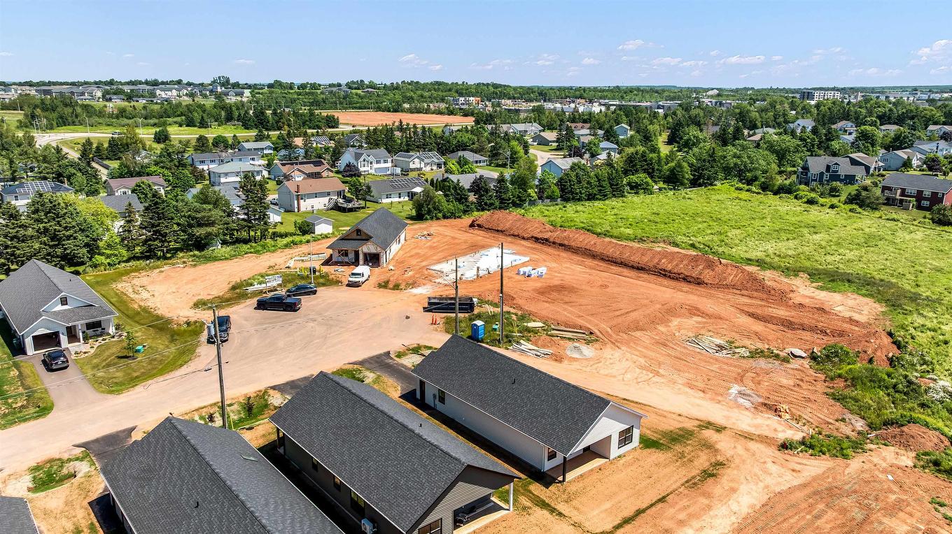 36 Reddin Heights, Stratford, PE