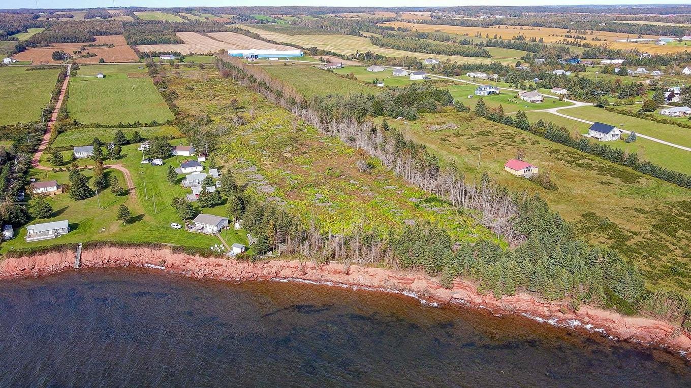 Acreage Route # 19, Canoe Cove, PE