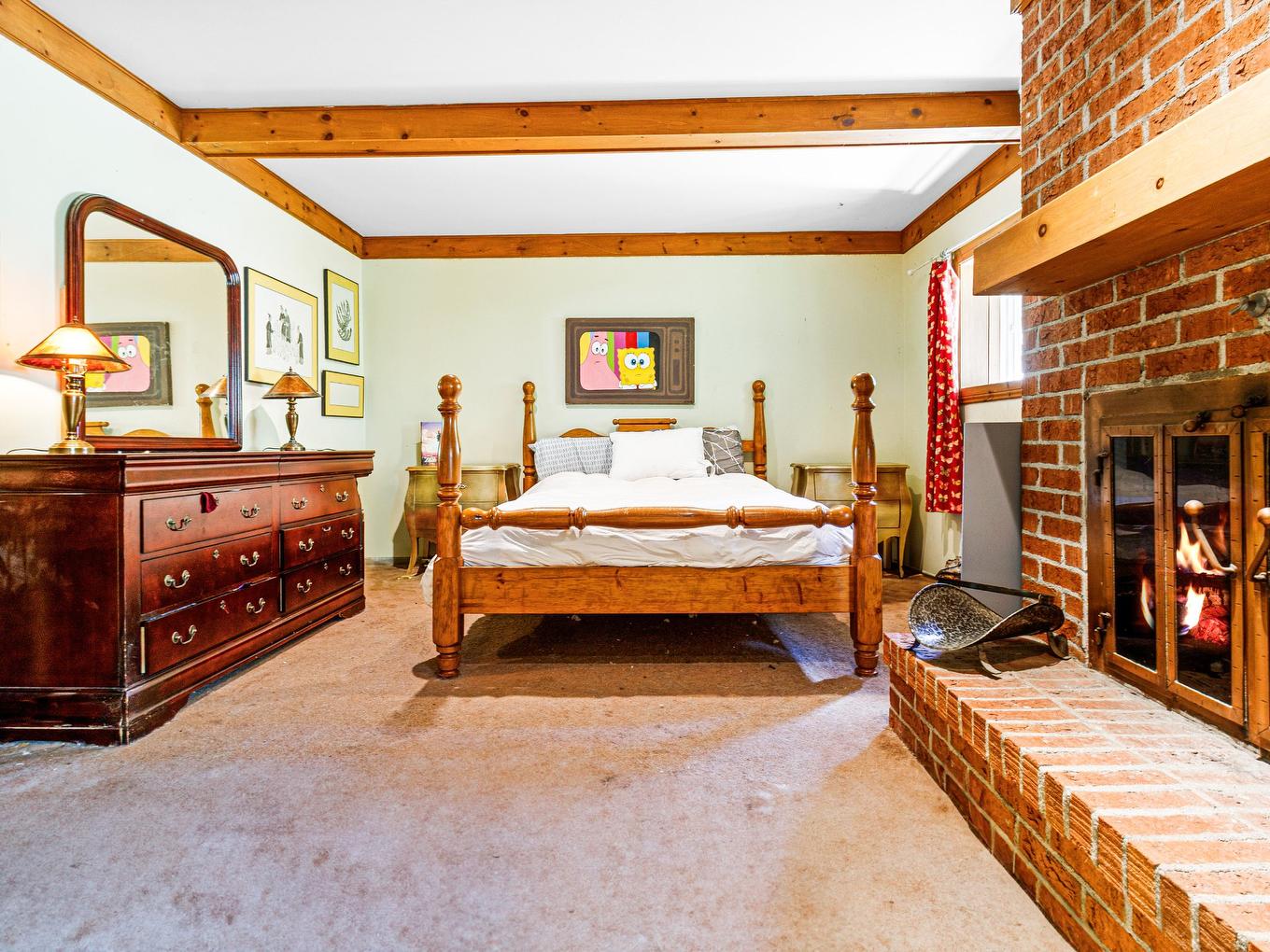 Salle familiale - 202 Ch. Des Chênes, Sainte-Anne-Des-Lacs, QC - Indoor Photo Showing Bedroom
