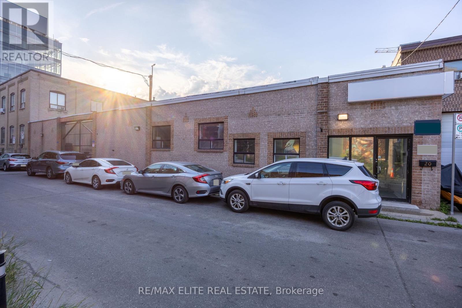 20 Jenet Avenue, Toronto, ON