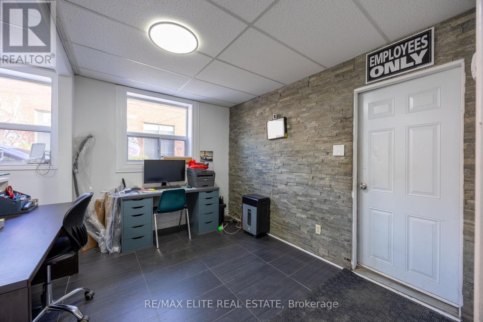 20 Jenet Avenue, Toronto, ON