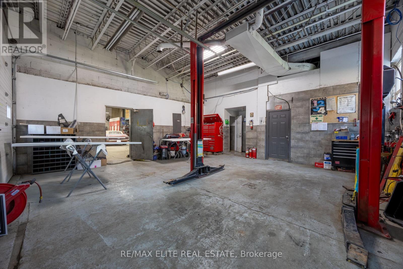 20 Jenet Avenue, Toronto, ON