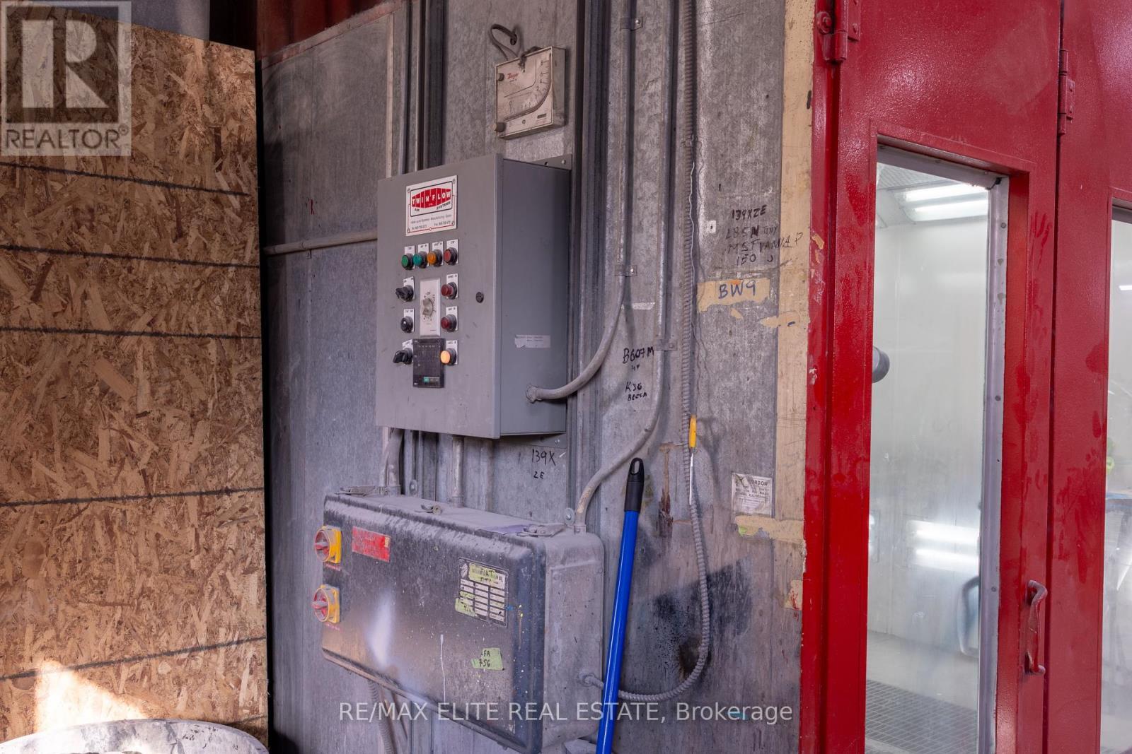 20 Jenet Avenue, Toronto, ON