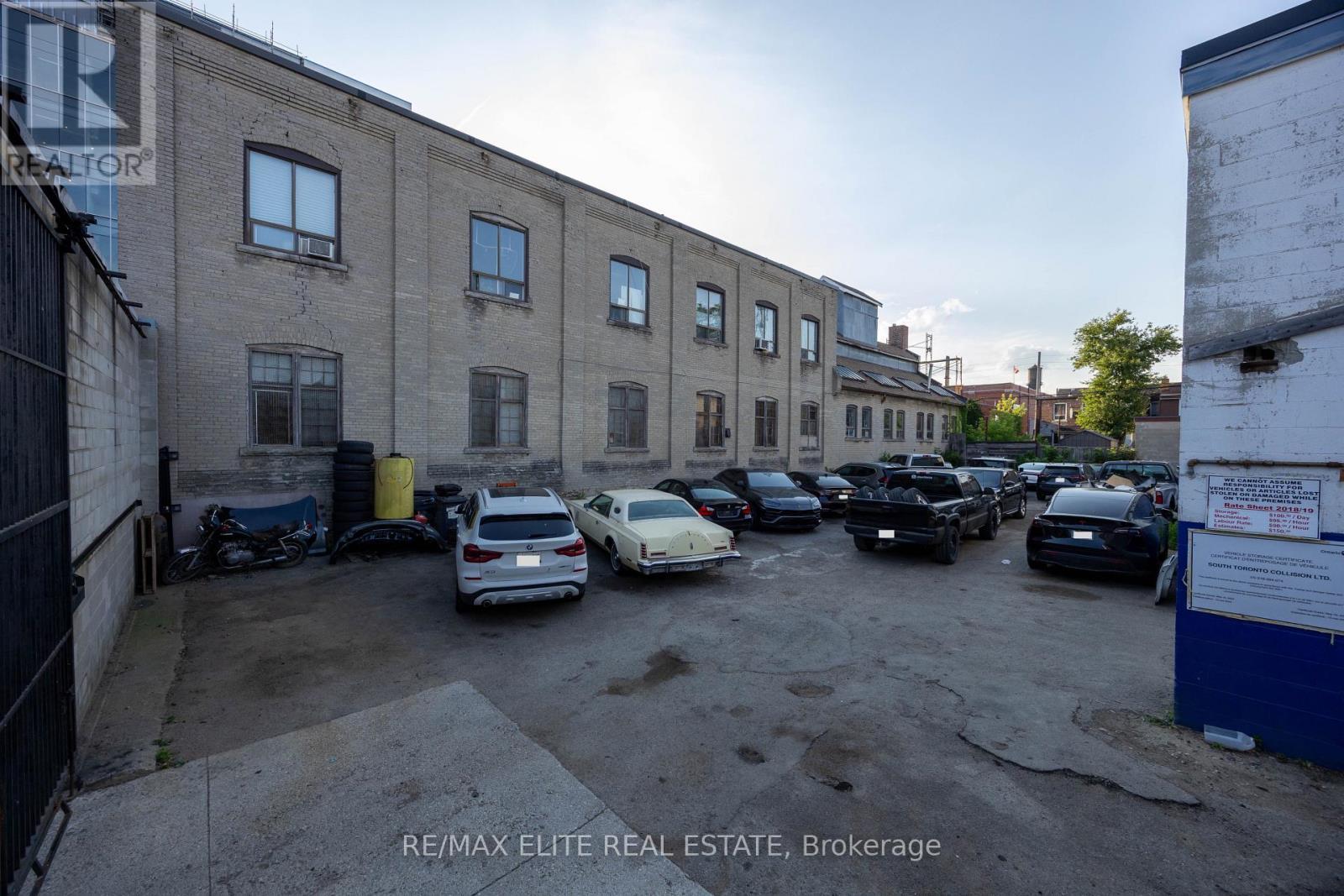 20 Jenet Avenue, Toronto, ON