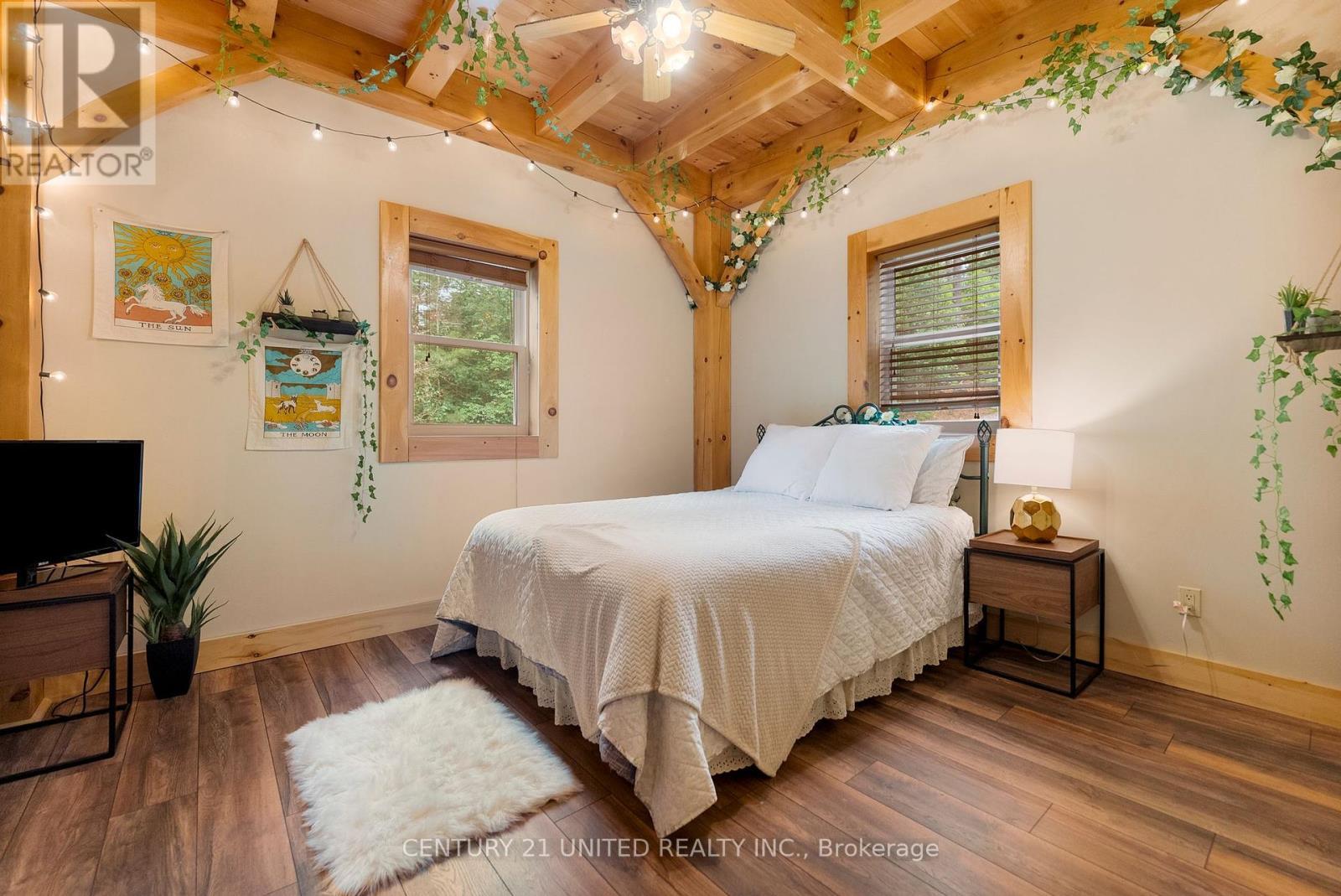 1244 Marshall Lane, Frontenac (Frontenac North), ON - Indoor Photo Showing Bedroom