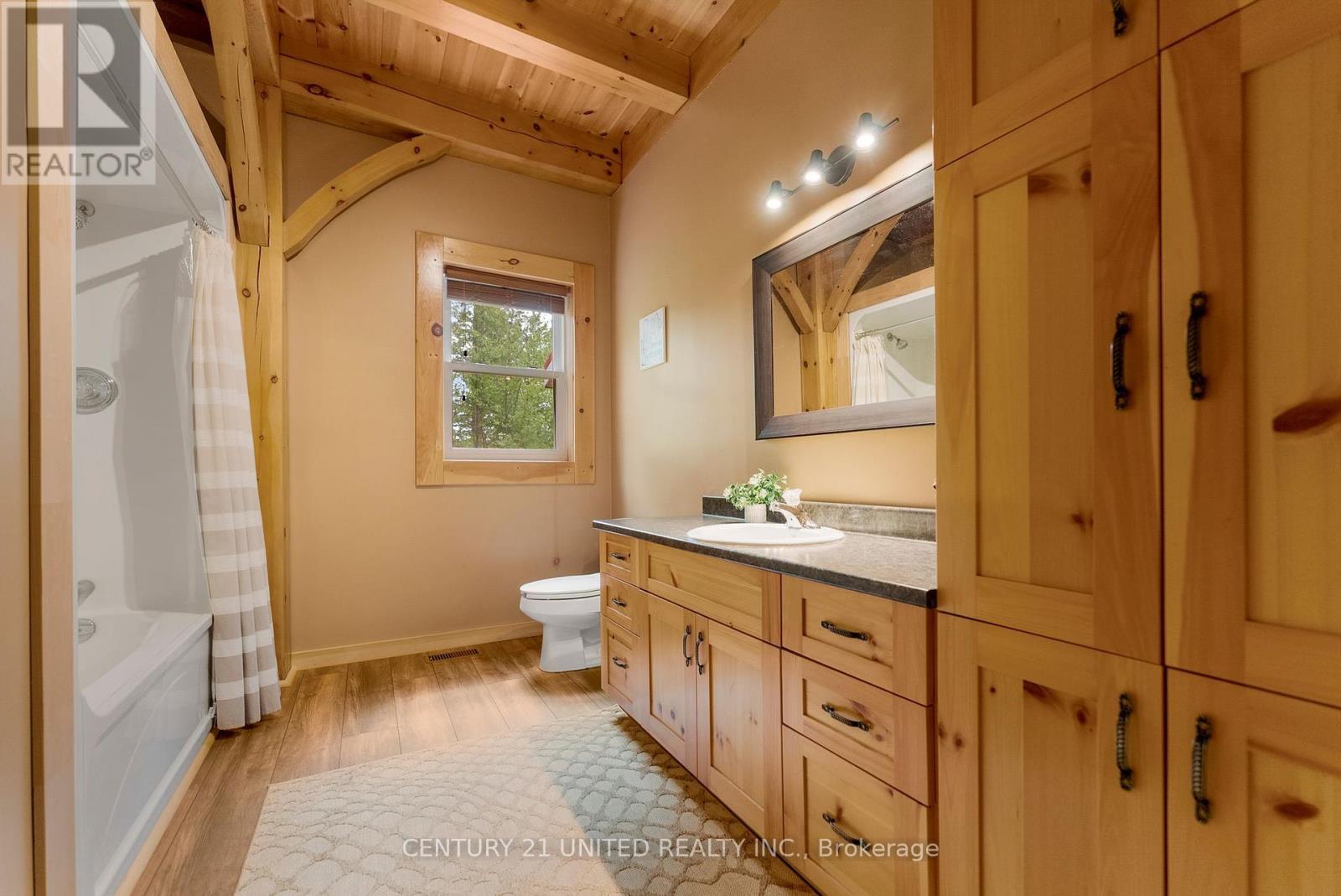 1244 Marshall Lane, Frontenac (Frontenac North), ON - Indoor Photo Showing Bathroom
