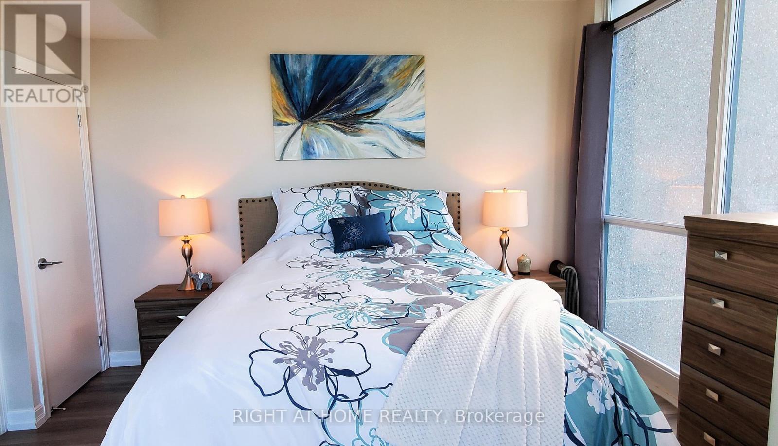 2502 - 219 Fort York Boulevard, Toronto, ON - Indoor Photo Showing Bedroom
