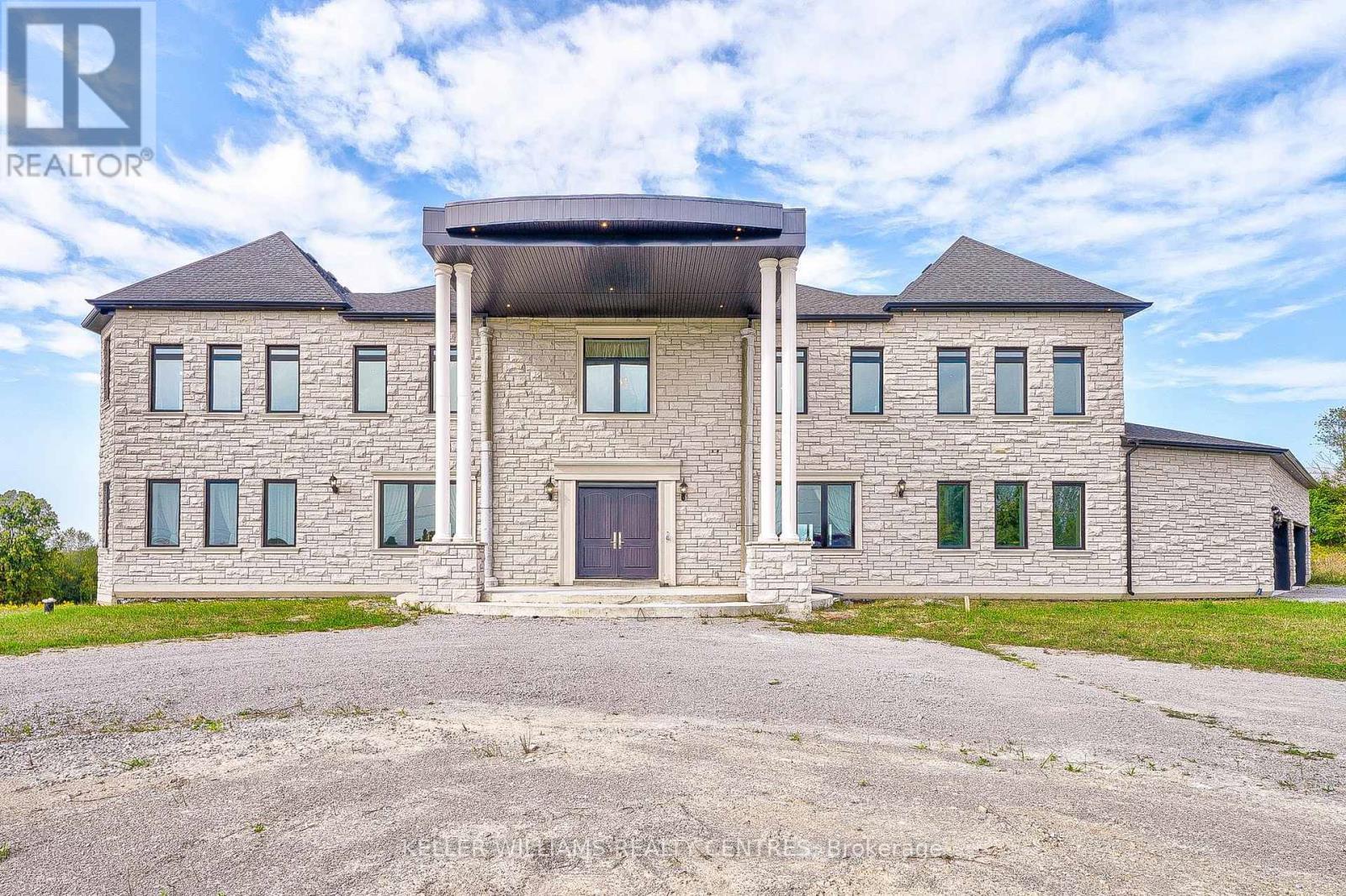 6196 Ravenshoe Road, Georgina, ON - Outdoor