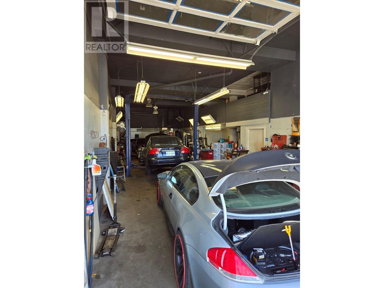 234 E Esplanade, North Vancouver, BC