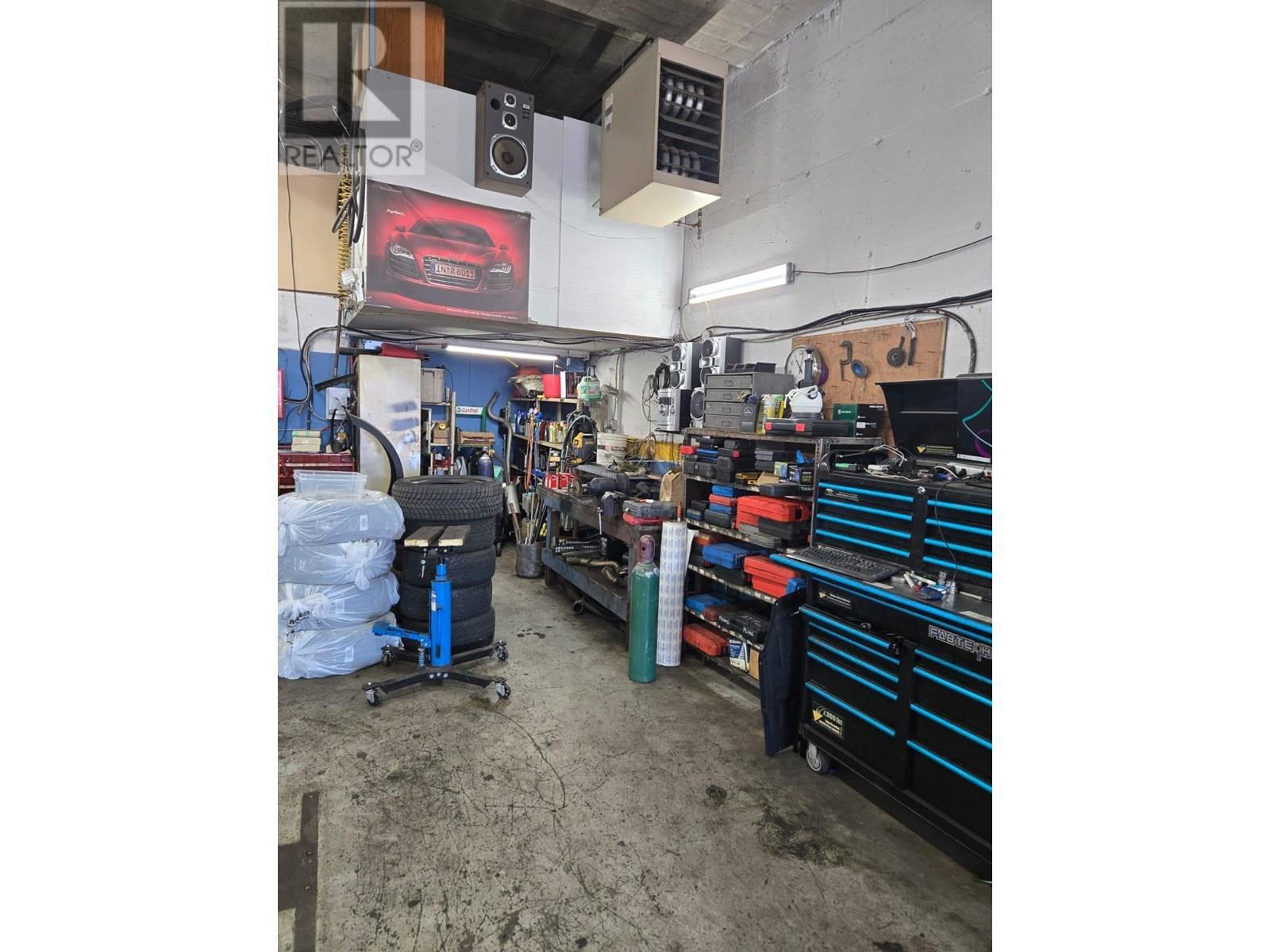 234 E Esplanade, North Vancouver, BC