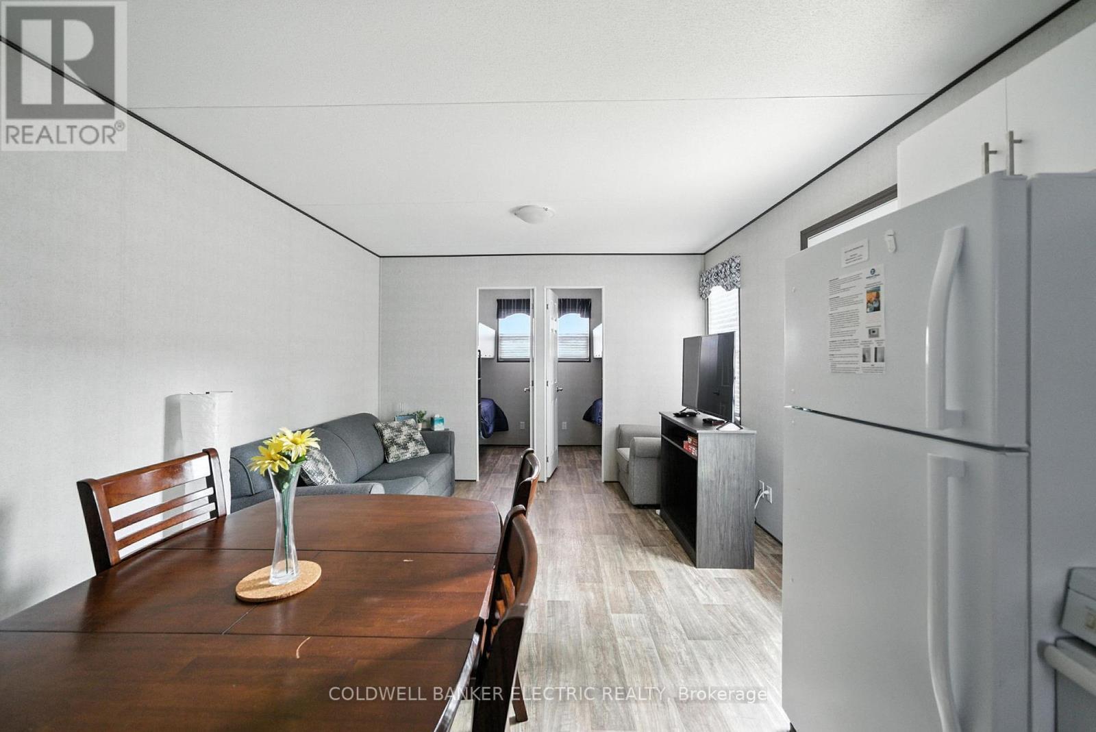 40 Stand - 1235 Villiers Line, Otonabee-South Monaghan, ON - Indoor