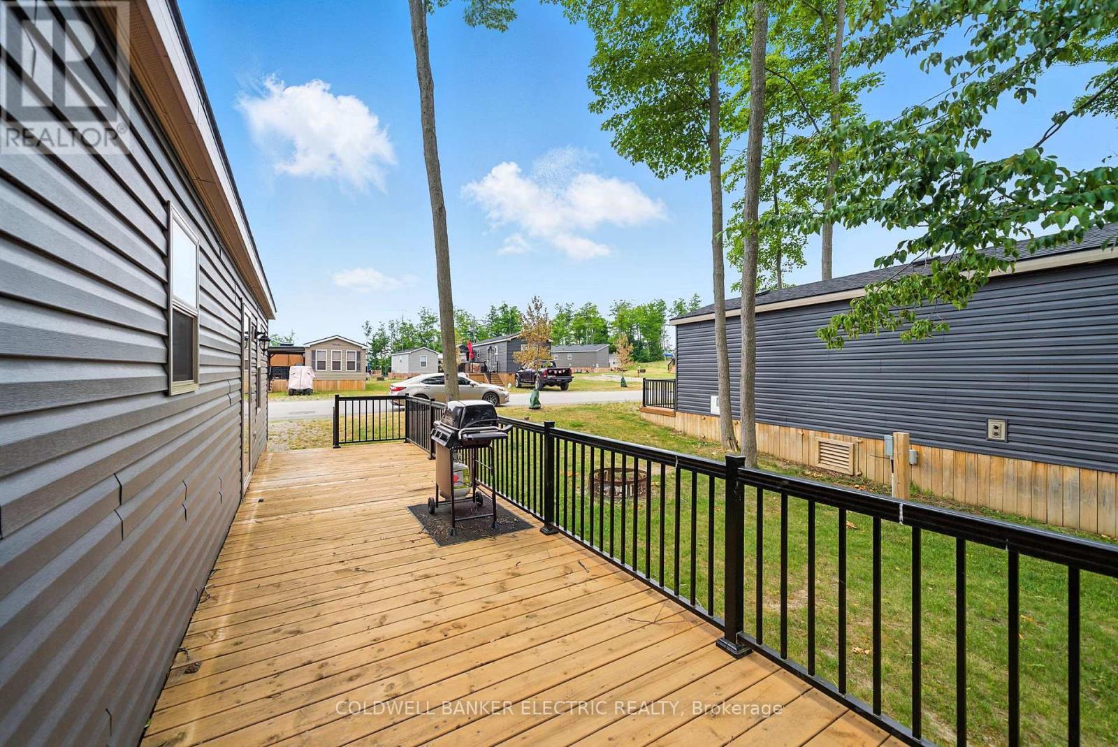 40 Stand - 1235 Villiers Line, Otonabee-South Monaghan, ON - Outdoor With Exterior