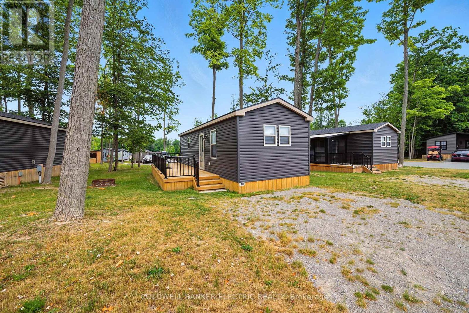 40 Stand - 1235 Villiers Line, Otonabee-South Monaghan, ON - Outdoor