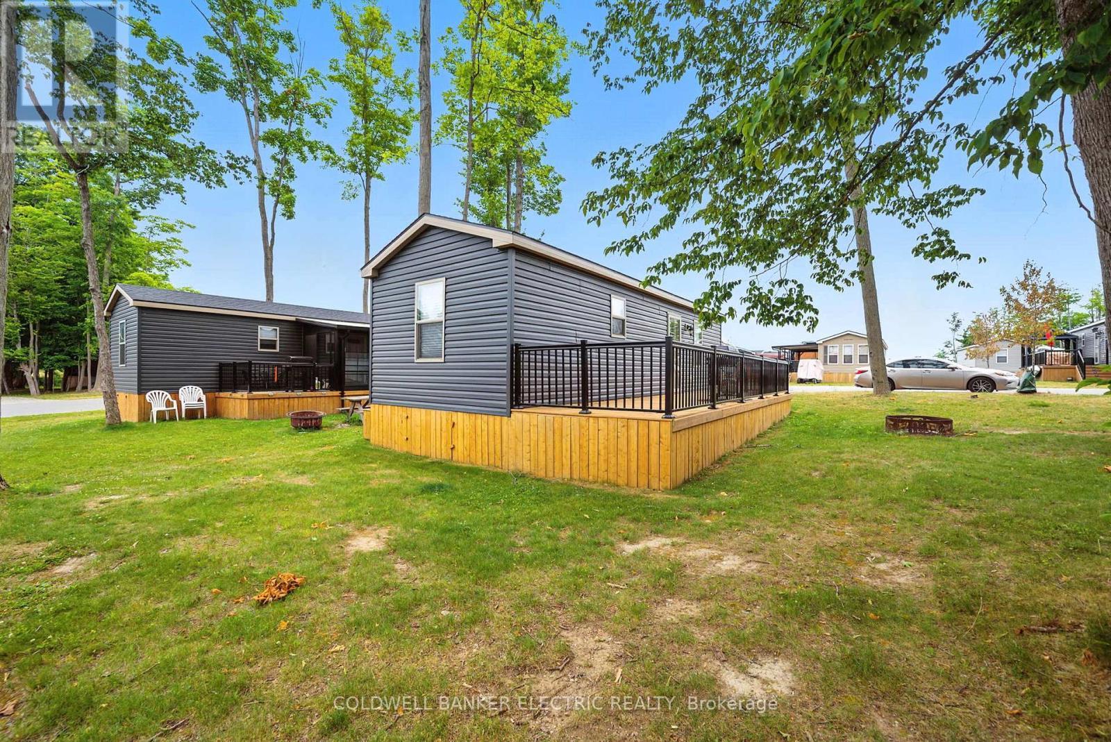 40 Stand - 1235 Villiers Line, Otonabee-South Monaghan, ON - Outdoor