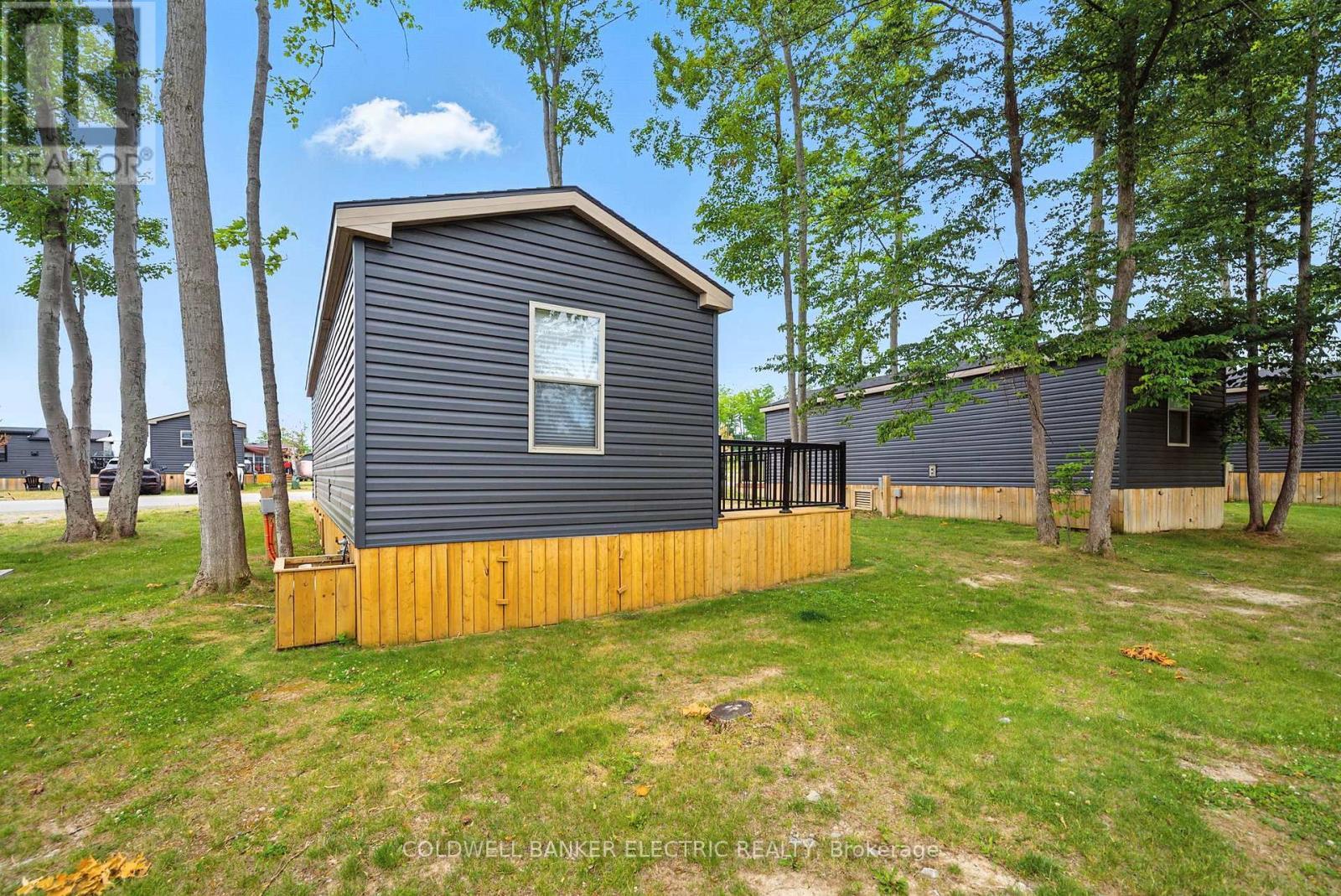 40 Stand - 1235 Villiers Line, Otonabee-South Monaghan, ON - Outdoor