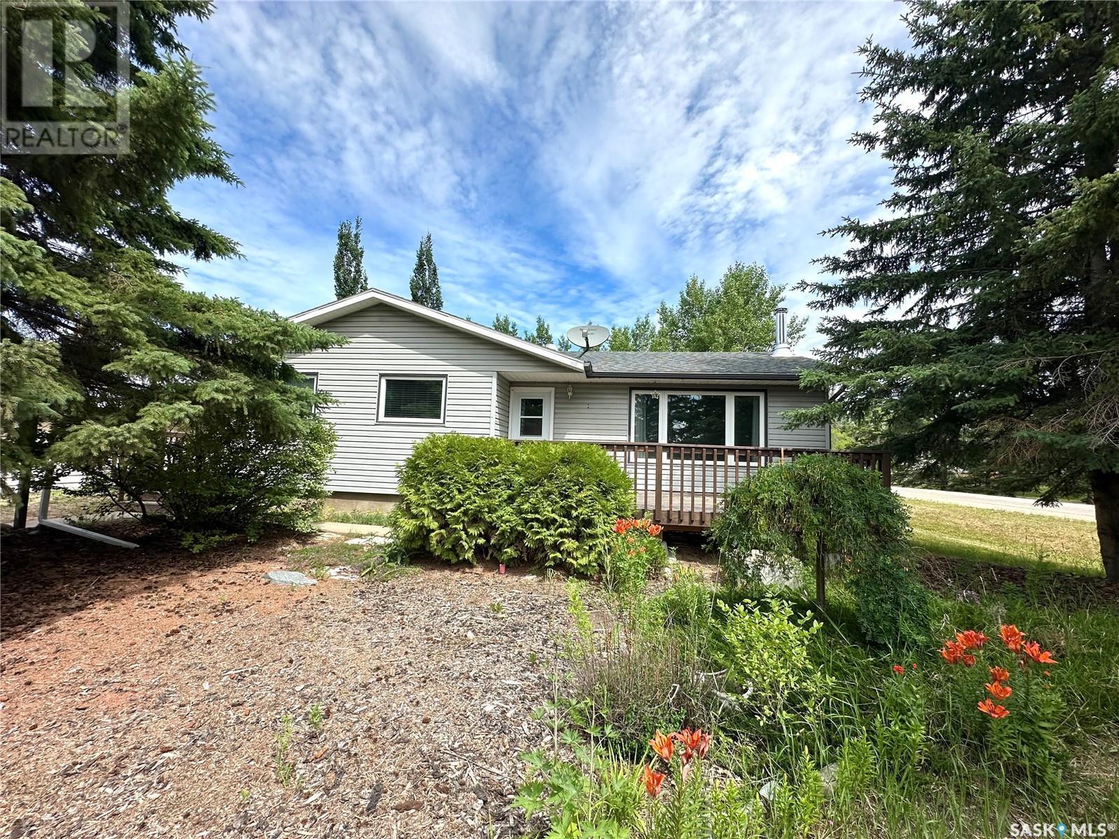 101 1St Avenue, Medstead, SK - Outdoor With Deck Patio Veranda