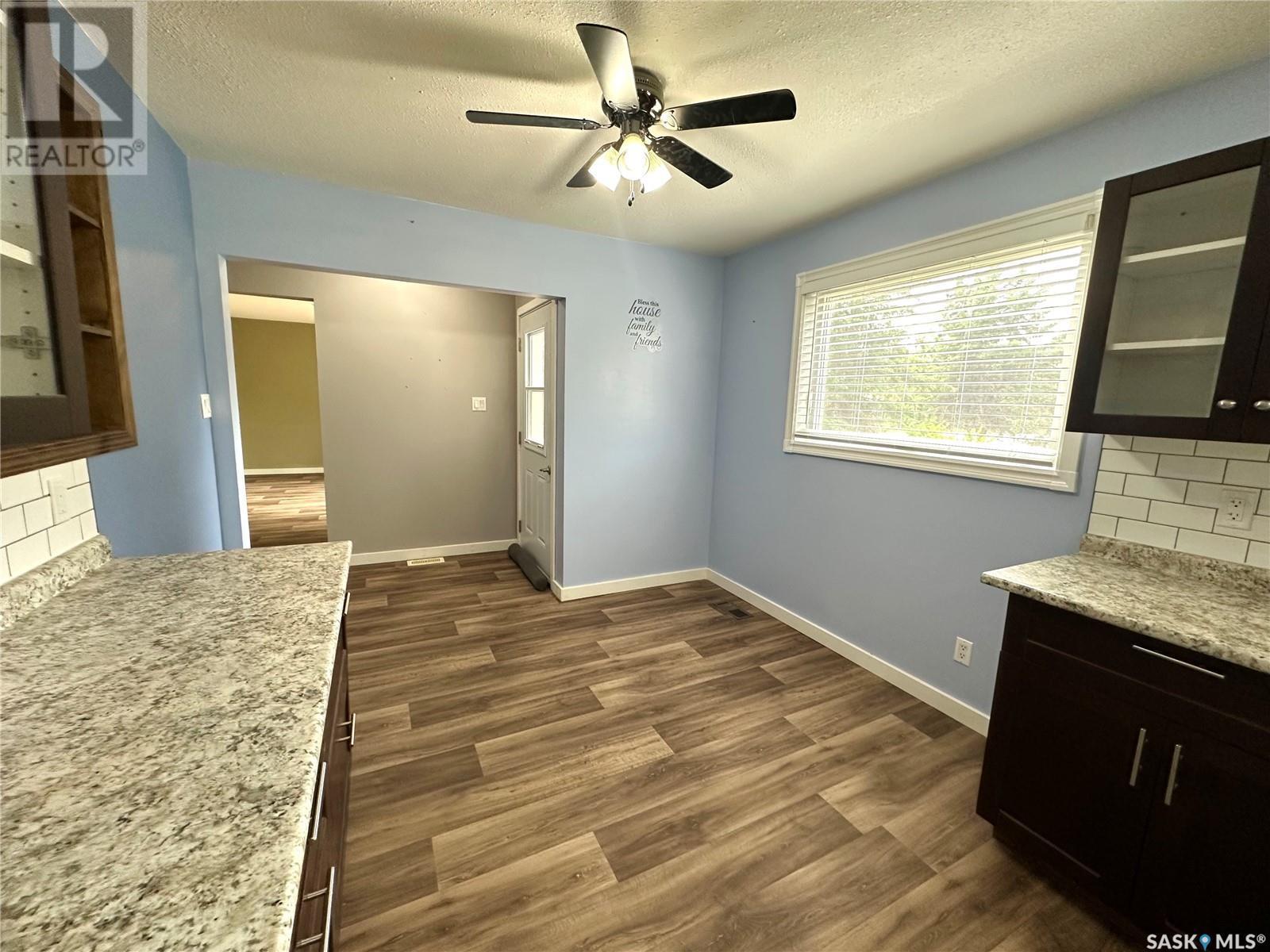 101 1St Avenue, Medstead, SK - Indoor Photo Showing Other Room