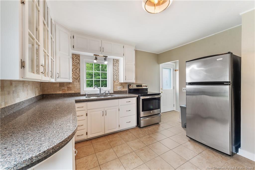 395 Shediac Rd, Moncton, NB