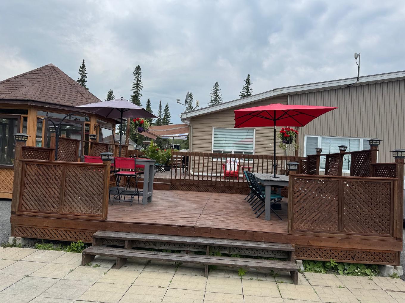 Terrasse - 1051 Ch. Robert'S, Rouyn-Noranda, QC - Outdoor With Deck Patio Veranda With Exterior