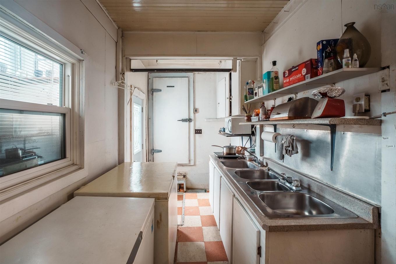 7018 Chebucto, Halifax, NS