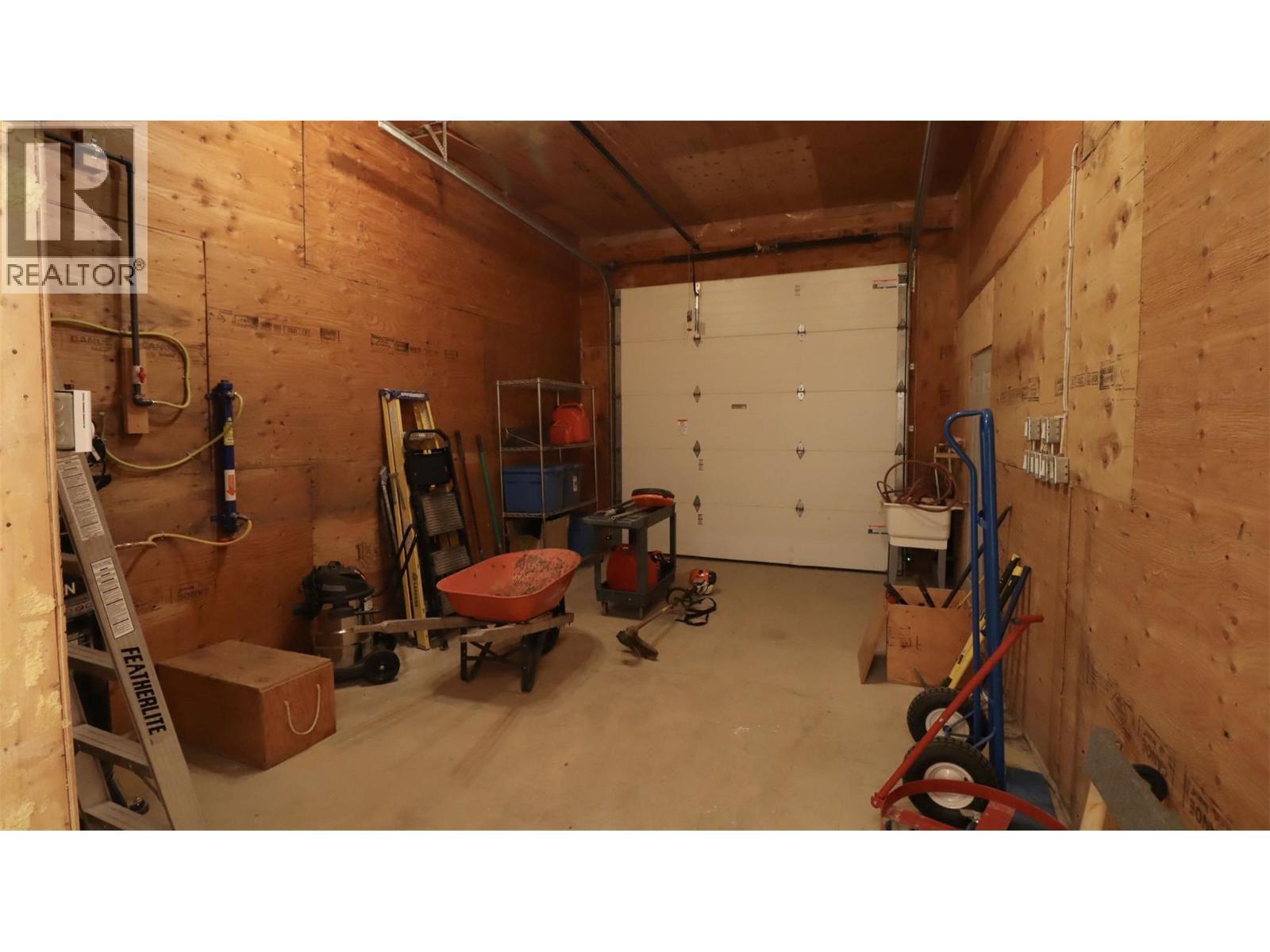 5795 Squilax-Anglemont Road, Celista, BC - Indoor Photo Showing Garage