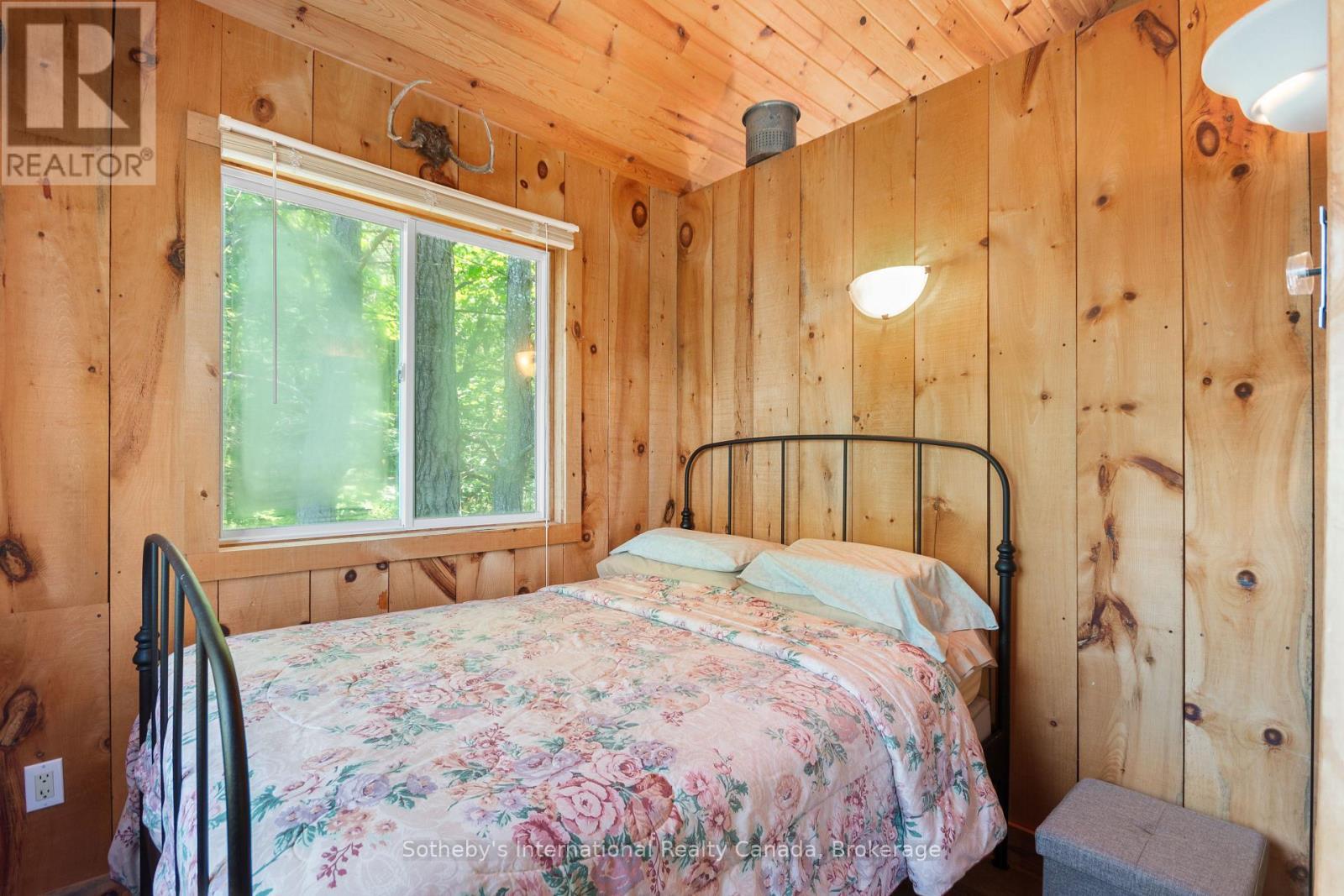 520 Is 80 Go Home Lake, Georgian Bay (Gibson), ON - Indoor Photo Showing Bedroom