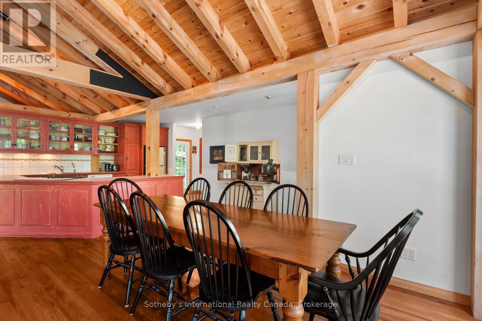 520 Is 80 Go Home Lake, Georgian Bay (Gibson), ON - Indoor Photo Showing Dining Room